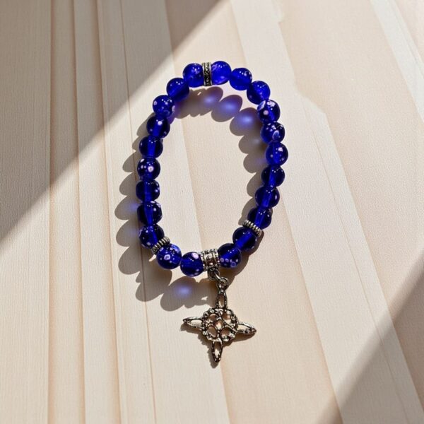 Pulsera Nudo de BrujaVidrio Azul 8mm