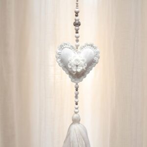 Colgante Corazon Grande Con Borla Lana