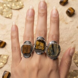WhatsApp Image 2026-07-16 at 21.46.43 Anillo Alpaca Regulable Piedra Energetica Ojo de Tigre Rustico